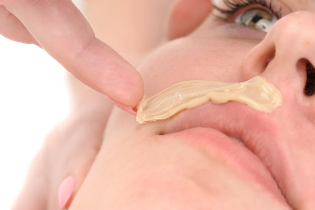 Lip & Chin Wax